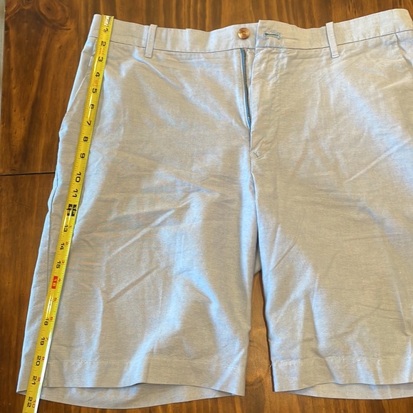 Light blue Izod men’s shorts - Picture 4 of 5